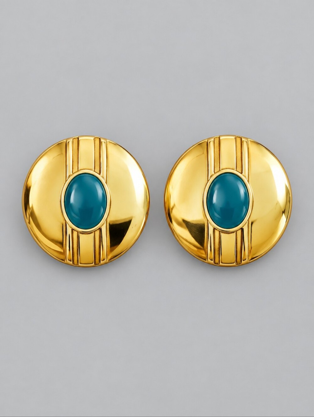 3/$30 VTG 1980s Mod Metal Goldtone Green Oval Post Earrings